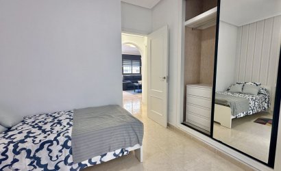 Reventa - Adosado -
San Miguel de Salinas