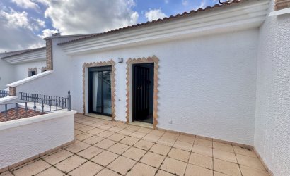 Reventa - Adosado -
San Miguel de Salinas