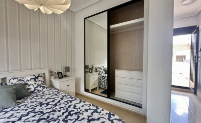 Reventa - Adosado -
San Miguel de Salinas