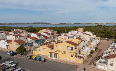 Herverkoop - Herenhuis -
Torrevieja - La Siesta