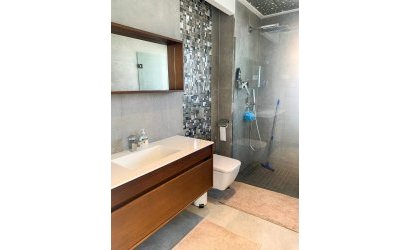 Herverkoop - Villa -
Orihuela Costa - Campoamor