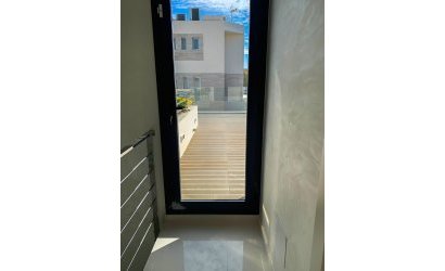 Herverkoop - Villa -
Orihuela Costa - Campoamor