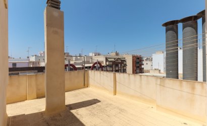 Herverkoop - Apartment -
Torrevieja - Center