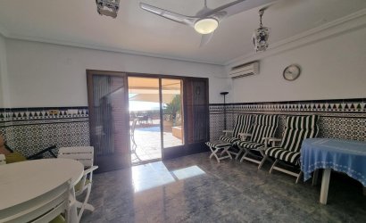 Herverkoop - Herenhuis -
Santa Pola - Playa del Este