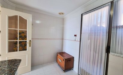 Herverkoop - Herenhuis -
Santa Pola - Playa del Este