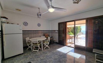 Herverkoop - Herenhuis -
Santa Pola - Playa del Este