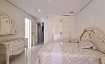 Herverkoop - Herenhuis -
Santa Pola - Playa del Este