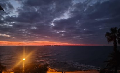 Herverkoop - Herenhuis -
Santa Pola - Playa del Este