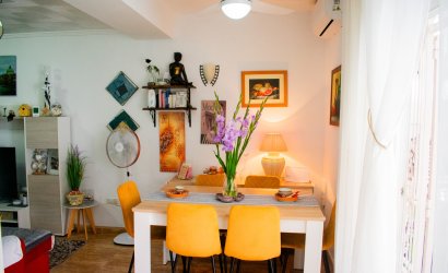 Herverkoop - Herenhuis -
Torrevieja - La Siesta