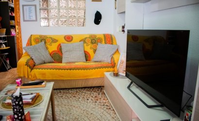 Herverkoop - Herenhuis -
Torrevieja - La Siesta