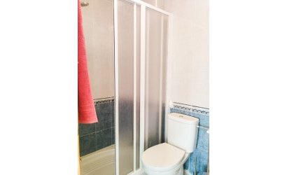 Herverkoop - Herenhuis -
Torrevieja - La Siesta