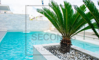 Herverkoop - Villa -
San Miguel de Salinas - Urbanizaciones