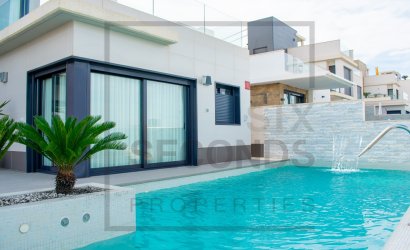 Herverkoop - Villa -
San Miguel de Salinas - Urbanizaciones