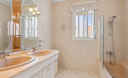 Herverkoop - Villa -
Ciudad Quesada