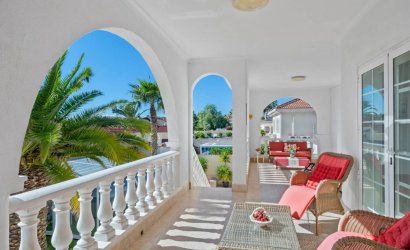 Herverkoop - Villa -
Ciudad Quesada