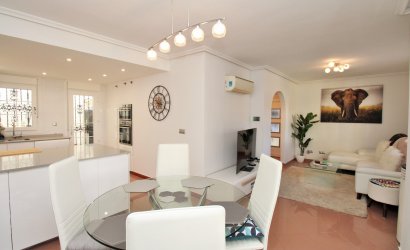 Herverkoop - Villa -
Villamartín - Los Dolses