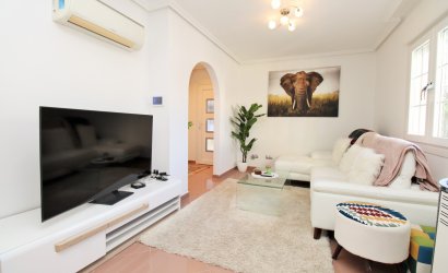 Herverkoop - Villa -
Villamartín - Los Dolses