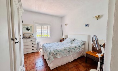 Resale - Villa -
Aspe