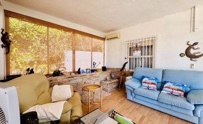 Resale - Villa -
Aspe