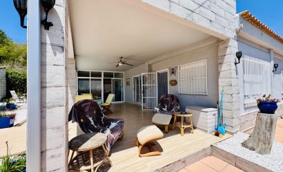 Resale - Villa -
Aspe