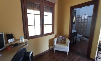 Revente - Country House -
Novelda