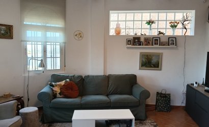 Herverkoop - Villa -
Los Montesinos - La Herrada