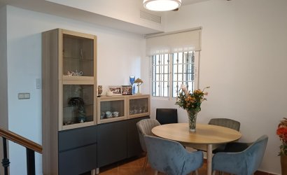 Herverkoop - Villa -
Los Montesinos - La Herrada