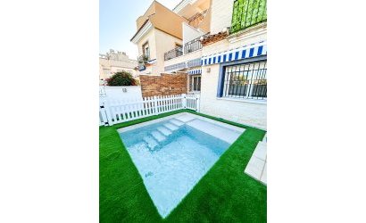 Herverkoop - Herenhuis -
Pilar de la Horadada - Torre de la Horadada