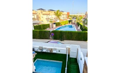 Herverkoop - Herenhuis -
Pilar de la Horadada - Torre de la Horadada