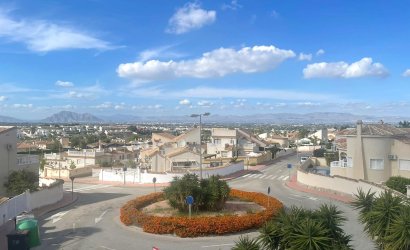 Herverkoop - Herenhuis -
Ciudad Quesada - Rojales