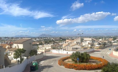 Herverkoop - Herenhuis -
Ciudad Quesada - Rojales