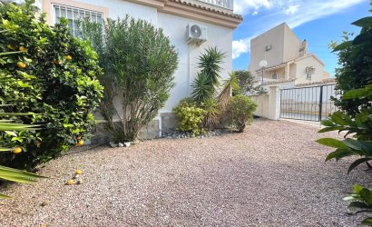 Herverkoop - Herenhuis -
Ciudad Quesada - Rojales