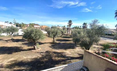 Resale - Townhouse -
Benijofar - Monte Azul