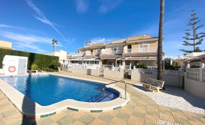 Resale - Townhouse -
Benijofar - Monte Azul