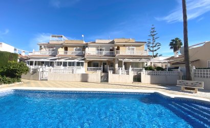 Resale - Townhouse -
Benijofar - Monte Azul