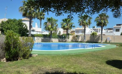 Herverkoop - Herenhuis -
Orihuela Costa - Las Chismosas