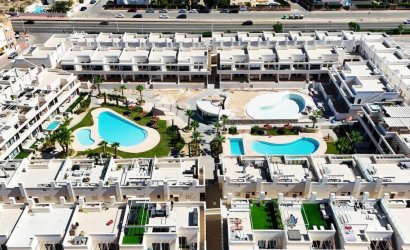 Revente - Apartment -
Torrevieja - La Veleta