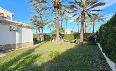 Herverkoop - Villa * -
Orihuela Costa - Cabo Roig *