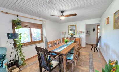 Herverkoop - Villa * -
Orihuela Costa - Cabo Roig *