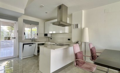 Herverkoop - Detached Villa -
Orihuela Costa - Lomas de Cabo Roig