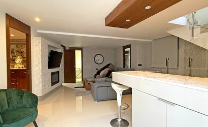 Resale - Detached Villa -
Orihuela Costa - Villamartín