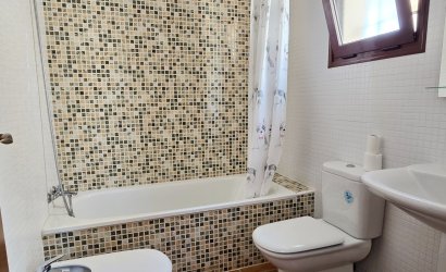 Resale - Villa -
Algorfa - La finca Golf