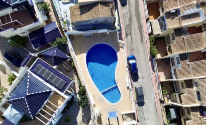 Herverkoop - Herenhuis -
Torrevieja - Los Balcones