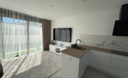 Reventa - Villa -
Benijofar