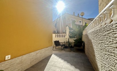 Resale - Townhouse -
Orihuela Costa - La Florida
