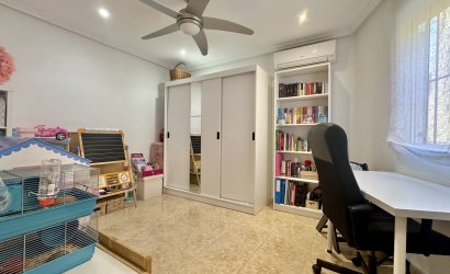 Resale - Townhouse -
Orihuela Costa - La Florida