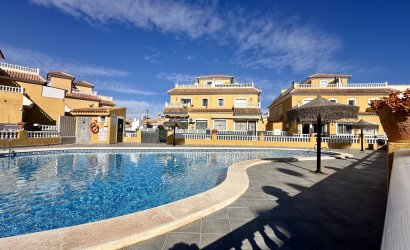 Resale - Townhouse -
Orihuela Costa - La Florida