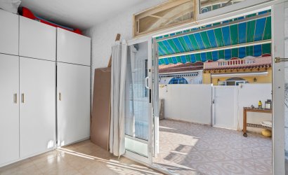 Resale - Townhouse -
Torrevieja - La Siesta
