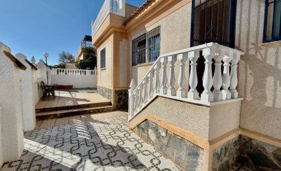 Reventa - Villa -
Ciudad Quesada