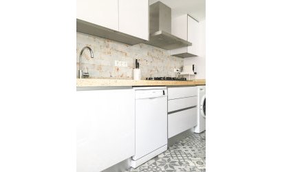 Resale - Apartment -
Alicante - Mercado
